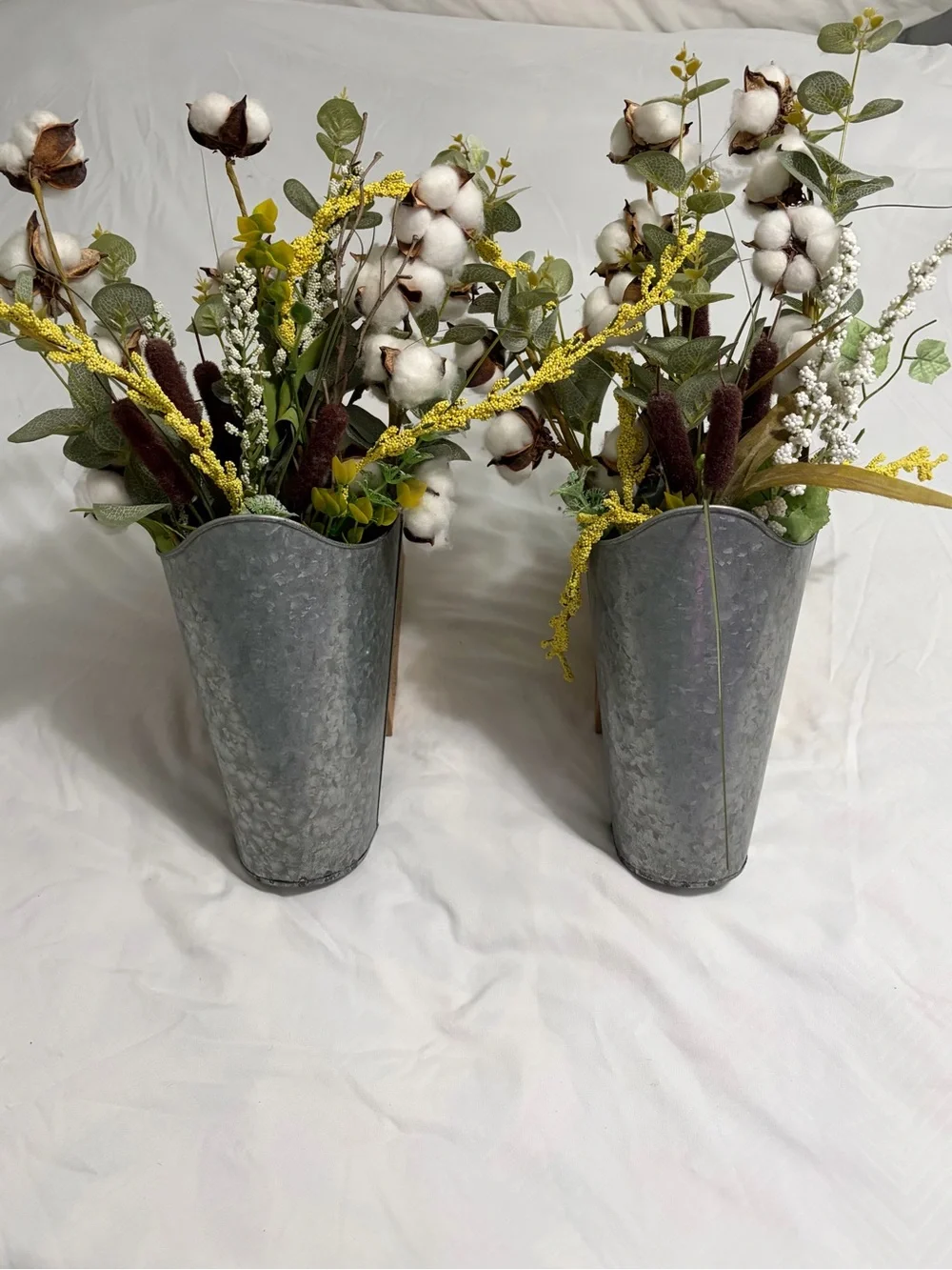 Galvanized Wall Pocket Planter with Cotton Stem Arrangement - Silver